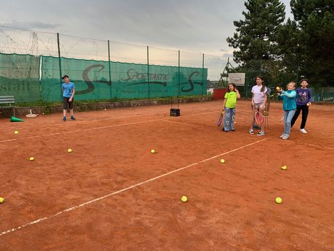 Foto 2 von 5: Juni 2023 – Monat des Schulsports (vergrößern)