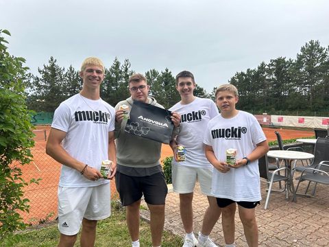 Foto 1 von 48: 8. Bad Vöslauer Thermencup powered by ANOVONA: Eine erfolgreiche Woche mit vielen spannenden Spielen. (vergrößern)