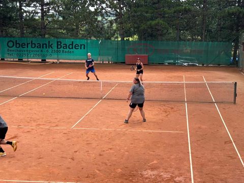 Foto 2 von 48: 8. Bad Vöslauer Thermencup powered by ANOVONA: Eine erfolgreiche Woche mit vielen spannenden Spielen. (vergrößern)