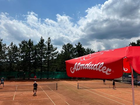 Foto 3 von 48: 8. Bad Vöslauer Thermencup powered by ANOVONA: Eine erfolgreiche Woche mit vielen spannenden Spielen. (vergrößern)