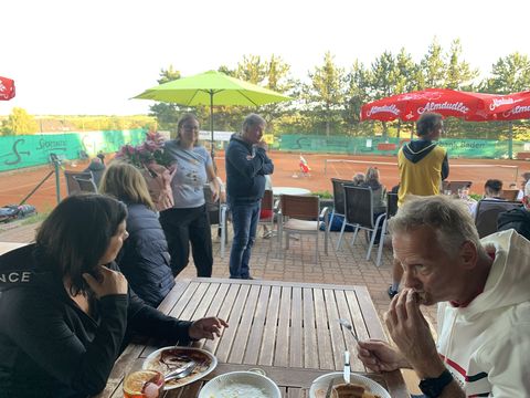 Foto 24 von 208: 9. Bad Vöslauer Thermencup powered by Kosaplaner: Eine tolle Tenniswoche mit vielen spannenden Spielen (vergrößern)
