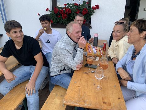 Foto 27 von 208: 9. Bad Vöslauer Thermencup powered by Kosaplaner: Eine tolle Tenniswoche mit vielen spannenden Spielen (vergrößern)