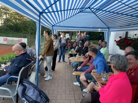 Foto 29 von 208: 9. Bad Vöslauer Thermencup powered by Kosaplaner: Eine tolle Tenniswoche mit vielen spannenden Spielen (vergrößern)