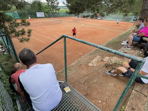 Foto 68 von 208: 9. Bad Vöslauer Thermencup powered by Kosaplaner: Eine tolle Tenniswoche mit vielen spannenden Spielen (vergrößern)