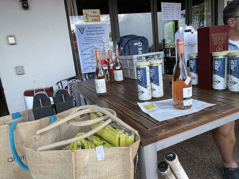 Foto 90 von 208: 9. Bad Vöslauer Thermencup powered by Kosaplaner: Eine tolle Tenniswoche mit vielen spannenden Spielen (vergrößern)