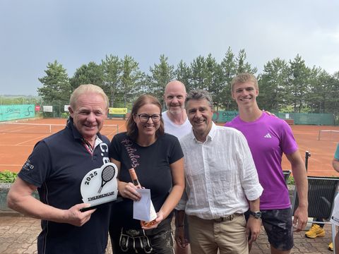 Foto 99 von 208: 9. Bad Vöslauer Thermencup powered by Kosaplaner: Eine tolle Tenniswoche mit vielen spannenden Spielen (vergrößern)