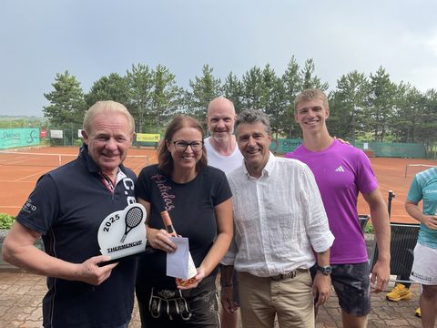Foto 100 von 208: 9. Bad Vöslauer Thermencup powered by Kosaplaner: Eine tolle Tenniswoche mit vielen spannenden Spielen (vergrößern)