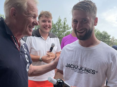 Foto 102 von 208: 9. Bad Vöslauer Thermencup powered by Kosaplaner: Eine tolle Tenniswoche mit vielen spannenden Spielen (vergrößern)