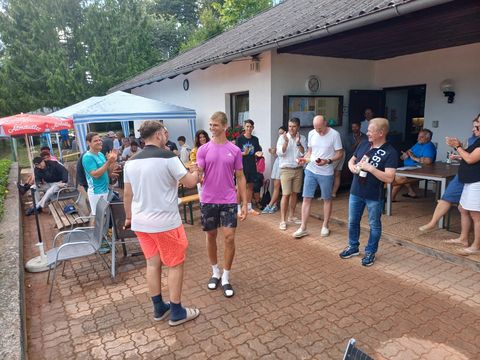Foto 139 von 208: 9. Bad Vöslauer Thermencup powered by Kosaplaner: Eine tolle Tenniswoche mit vielen spannenden Spielen (vergrößern)