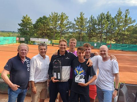 Foto 144 von 208: 9. Bad Vöslauer Thermencup powered by Kosaplaner: Eine tolle Tenniswoche mit vielen spannenden Spielen (vergrößern)