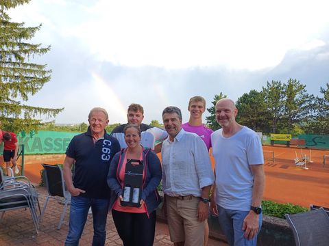 Foto 168 von 208: 9. Bad Vöslauer Thermencup powered by Kosaplaner: Eine tolle Tenniswoche mit vielen spannenden Spielen (vergrößern)