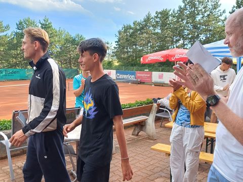 Foto 184 von 208: 9. Bad Vöslauer Thermencup powered by Kosaplaner: Eine tolle Tenniswoche mit vielen spannenden Spielen (vergrößern)