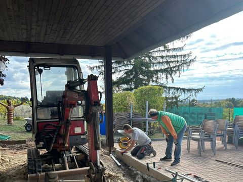 Foto 2 von 5: Unsere Terrasse bekommt ein neues Gesicht! (vergrößern)