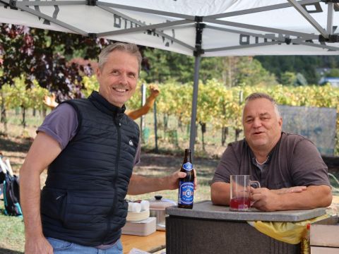 Foto 45 von 114: Gelungenes Saisonabschlussturnier – eine erfolgreiche Tennissaison 2026 geht zu Ende. (vergrößern)