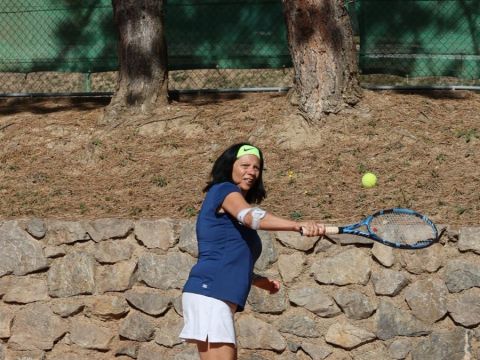 Foto 76 von 114: Gelungenes Saisonabschlussturnier – eine erfolgreiche Tennissaison 2026 geht zu Ende. (vergrößern)
